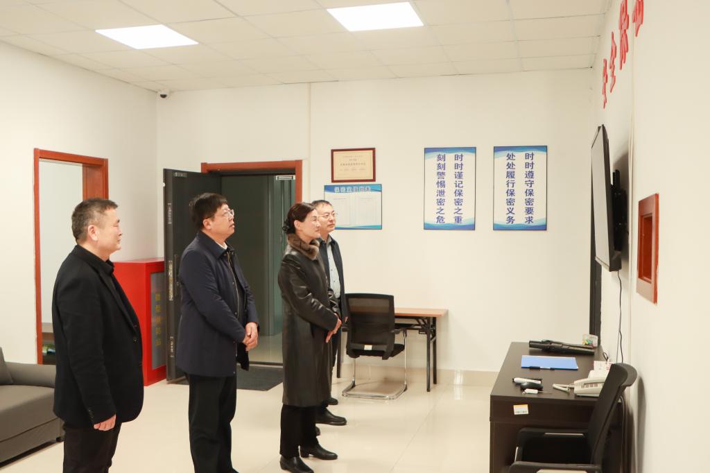 20251118山东省招生考试院来校指导研究生招生工作 (1).jpg